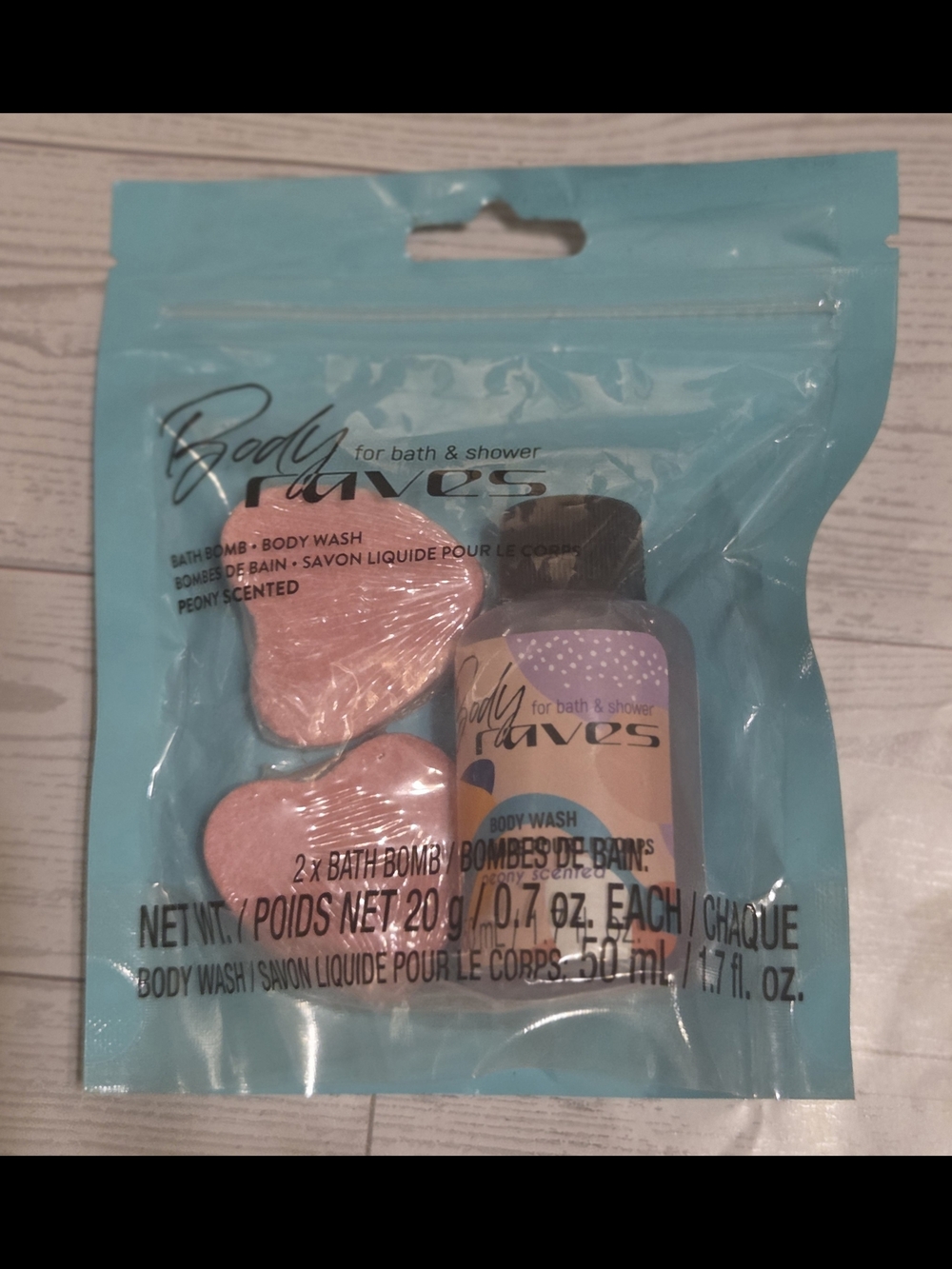 Body Raves Women's Peony Scented Pink Bath Bomb & Body Wash Set